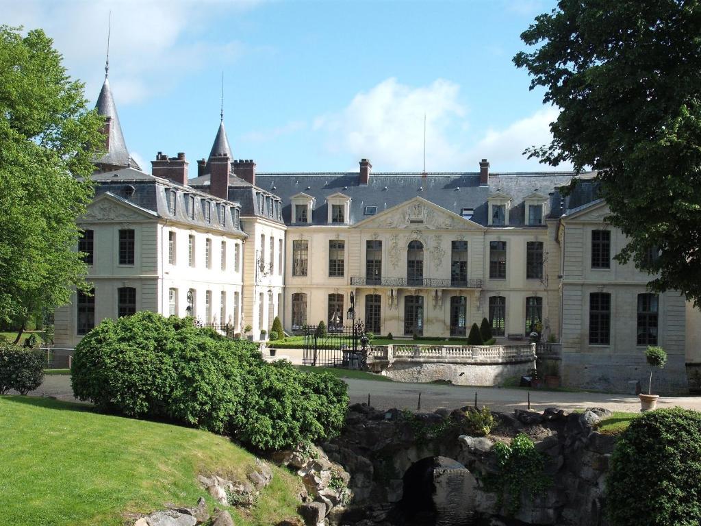 Chateau D'Ermenonville Buitenkant foto